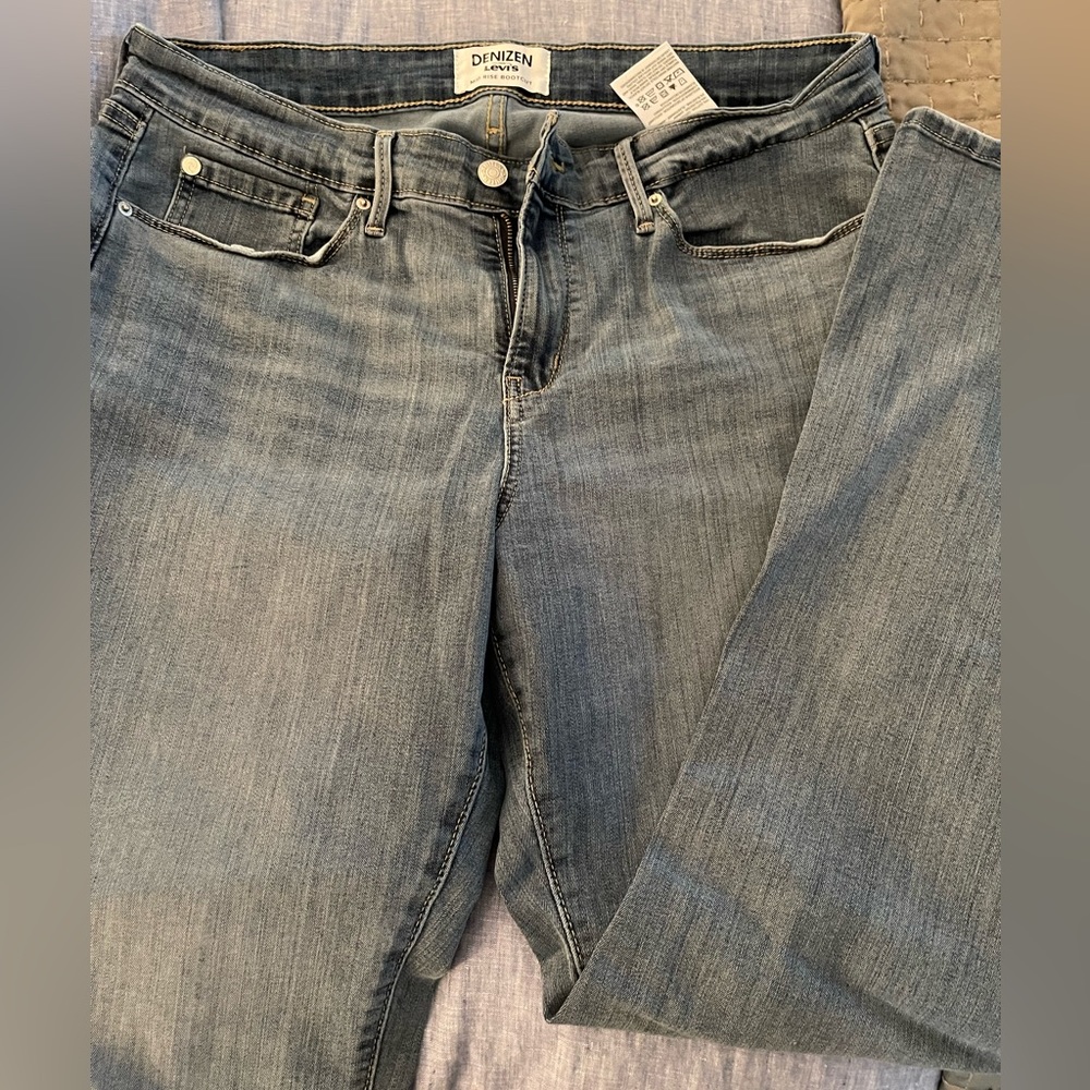Denizen by Levis bootcut Midrise jeans